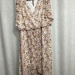 EVRI Cream and Tan High Low Sundress with V-Neck